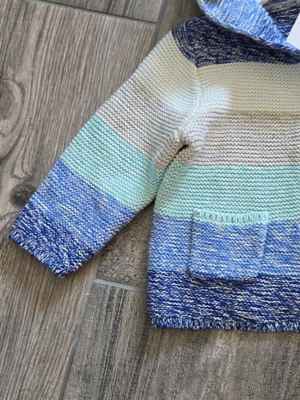 GAP Baby NWT 6-12 Months Blue/Teal Stripe Hooded Knit Cardigan